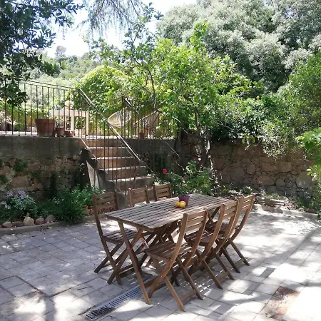 Sinnai Bed & Breakfast