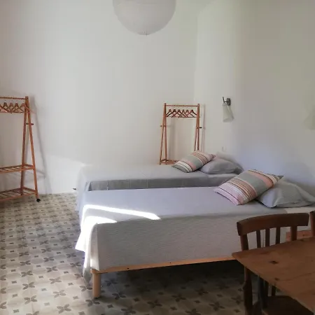 Alojamento de Acomodação e Pequeno-almoço Sinnai