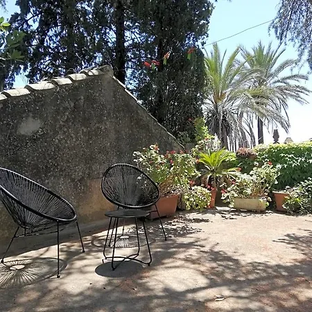 Sinnai Bed & Breakfast