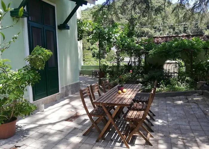 Bed & Breakfast Sinnai 3*