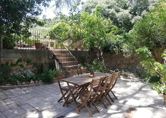 Sinnai Bed & Breakfast